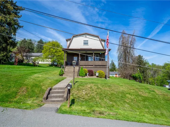 209 3rd St, Bentleyville, PA 15314