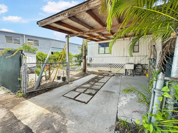 4111 NW 37th Ave Lot E511, Miami, FL 33142