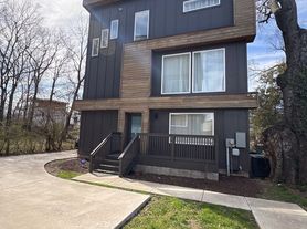 616 Stockell St, Nashville, TN