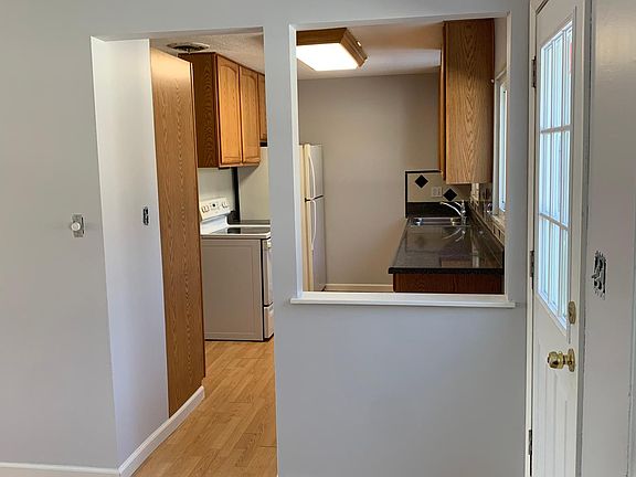 3rd image of 1149 Ranchland Dr