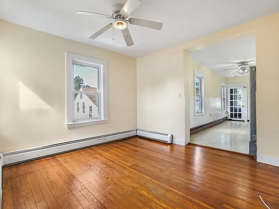 31 Central St #2