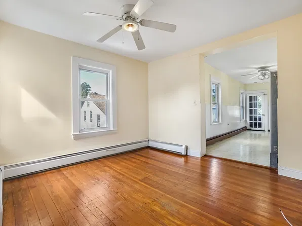 31 Central St Floor 2, Waltham, MA 02453
