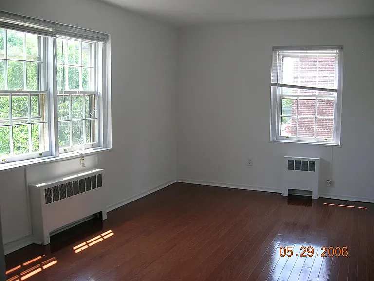 734 N Terrace St — Photo 8