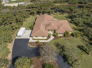 880 5th St NW, Naples, FL 34120