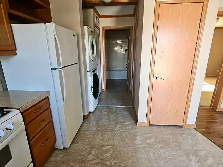 2043 Bald Eagle Ct — Photo 7
