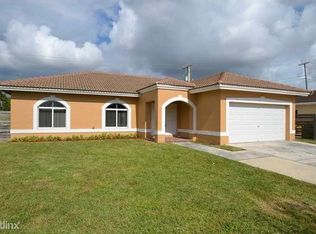 13151 SW 200th Ter, Miami, FL 33177