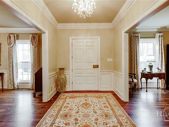 3rd image of 130 Wexford Place