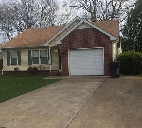 2nd image of 3004 Roscommon Dr