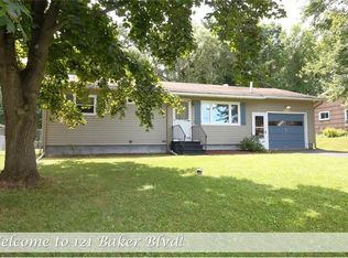 121 Baker Blvd, Syracuse, NY 13209