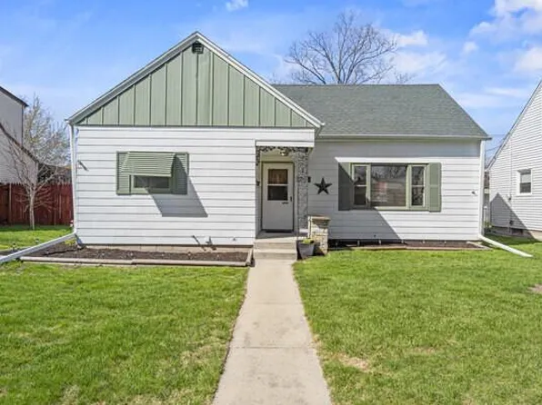 9616 West Melvina STREET, Milwaukee, WI 53222