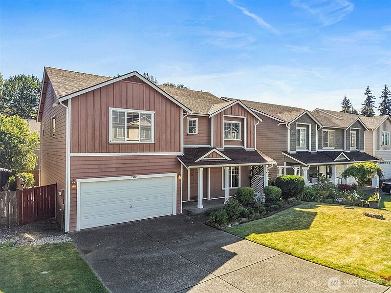 3rd image of 13707 116th Avenue Ct E