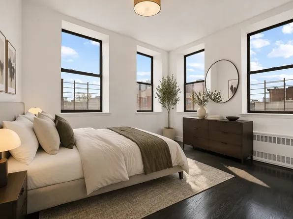 597 Grand Avenue image 1 of 5