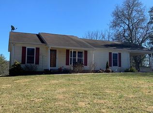 3704 Glendale Rd, Galax, VA 24333