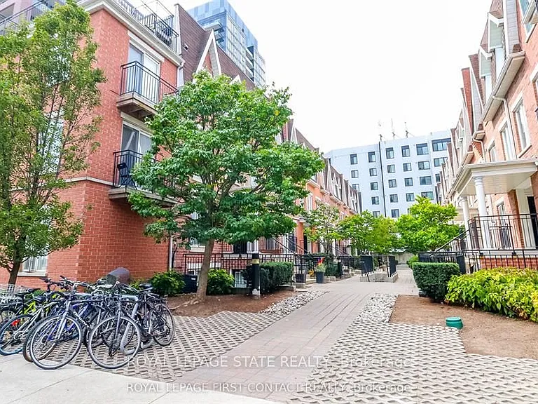 20 Laidlaw St #1122 — Photo 17