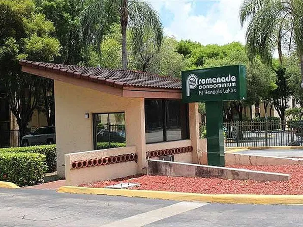 14501 N Kendall Dr APT H212, Miami, FL 33186