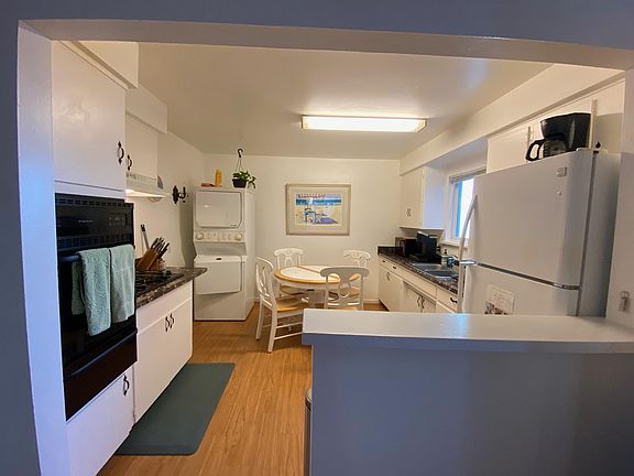 5th image of 1159 Montauk Ln