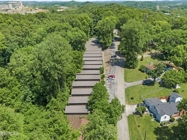 5211 Pocahontas Dr, Knoxville, TN 37914