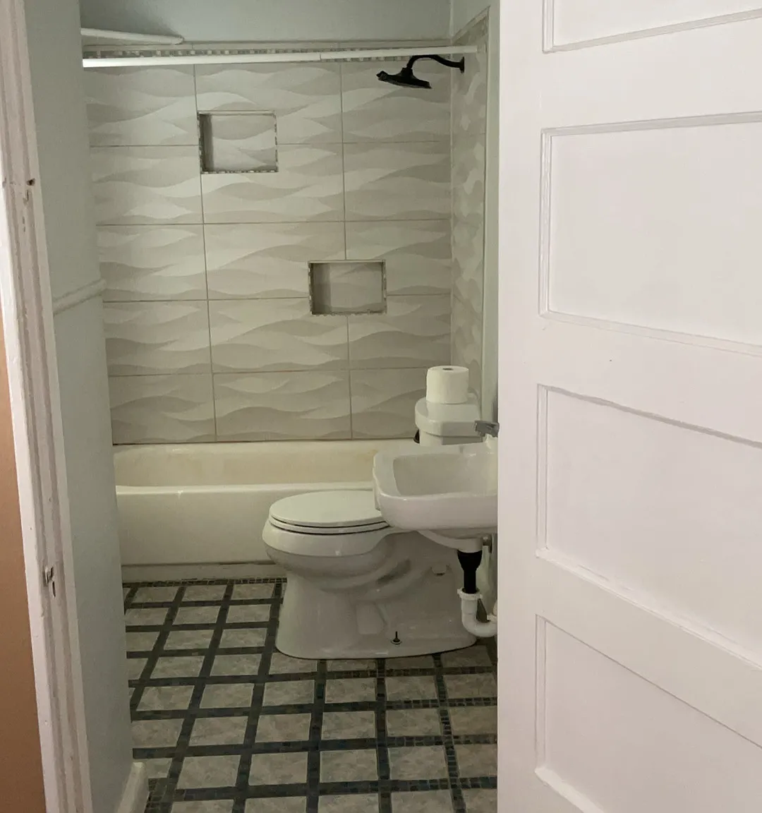 1 bed, 550 sqft, $795 — Photo 2
