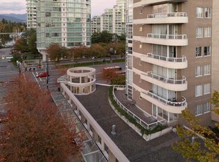 1788 Georgia St W #201, Vancouver, BC V6G 2V7