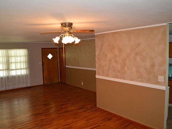 5th image of 619 S Saratoga Dr