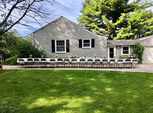 5105 Hunt Club Rd, Racine, WI 53402