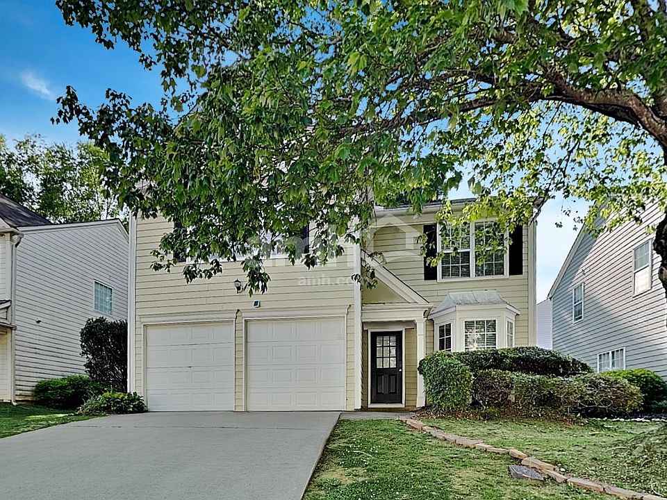 1st image of 582 Lullingstone Dr SE