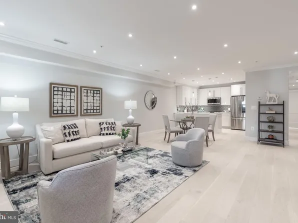 1128 Buchanan St NW #1, Washington, DC 20011