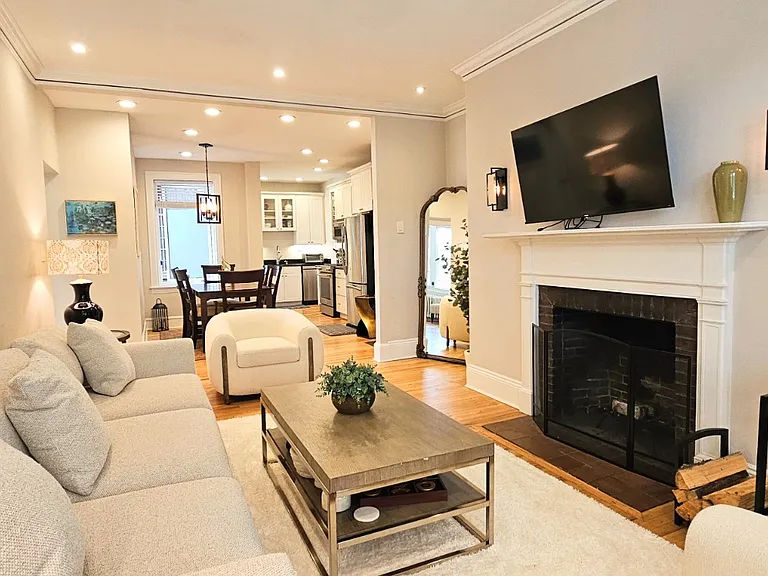 200 Mount Auburn St — Photo 4