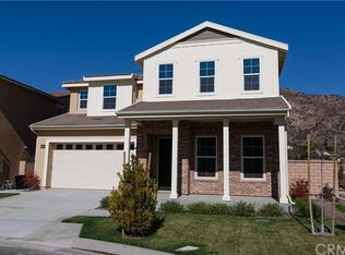 895 E Weeping Willow Dr, Azusa, CA 91702