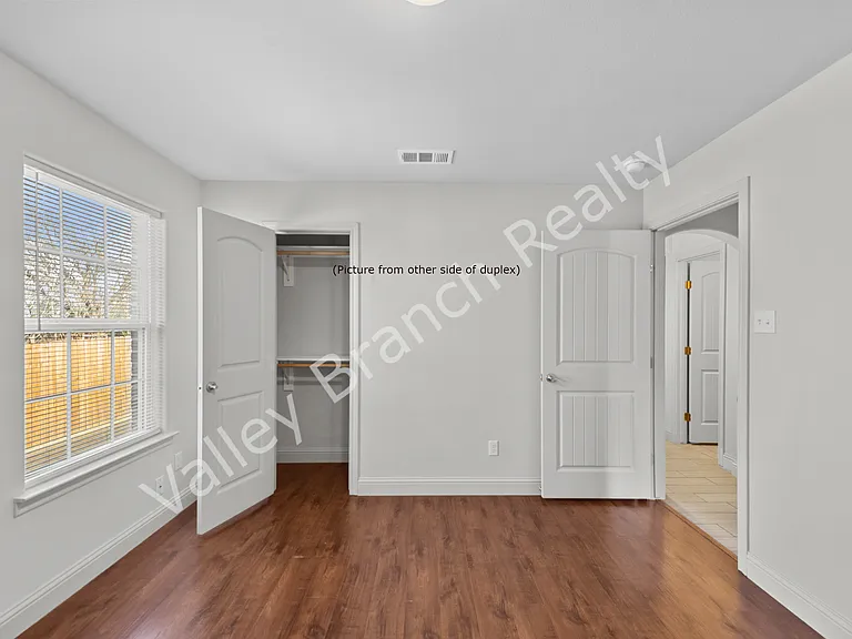 3256 Karen St — Photo 6