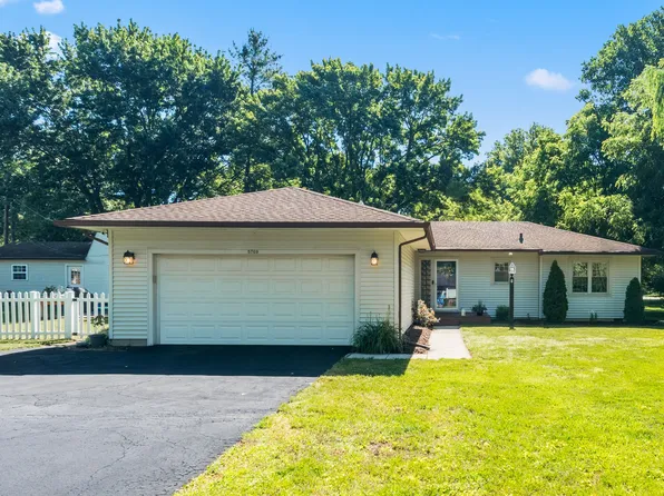 5769 Henderson Dr, Brownsburg, IN 46112