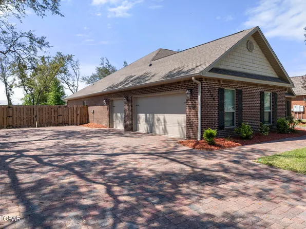 5108 Sacred Oak Dr, Panama City, FL 32404