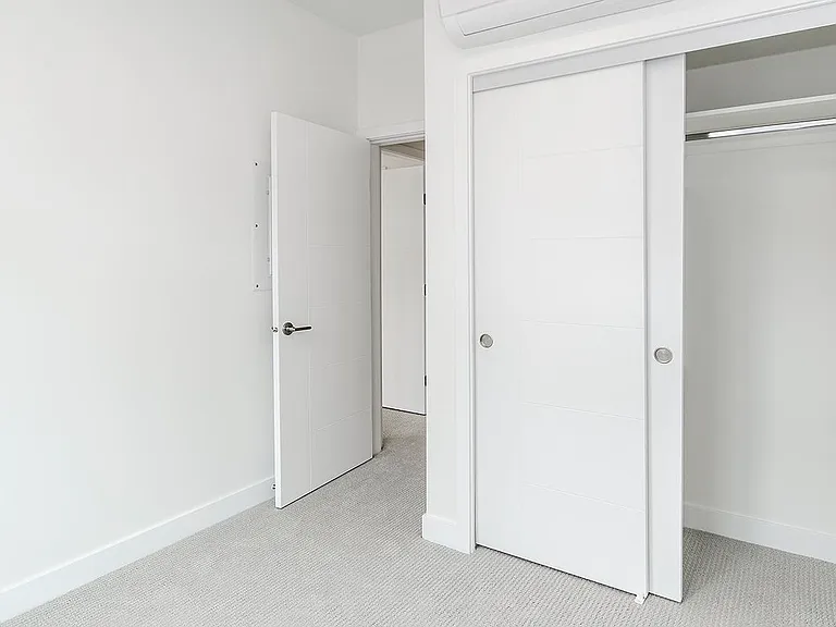 2035 Glenaire Dr #238 — Photo 8