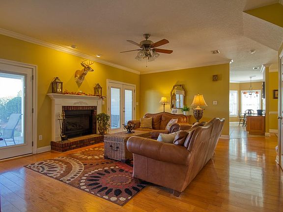 5th image of 5526 Griffin Dr