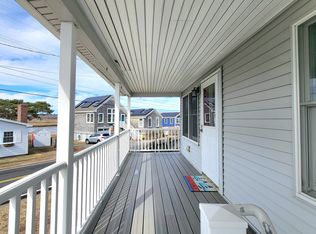 78 Webhannet Dr, Wells, ME 04090