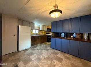 100 3rd St SW #D72, Mandan, ND 58554