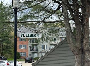 714 Saint James Pl #714, Nashua, NH 03062