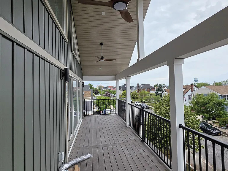 328 E Chester St #2 — Photo 4