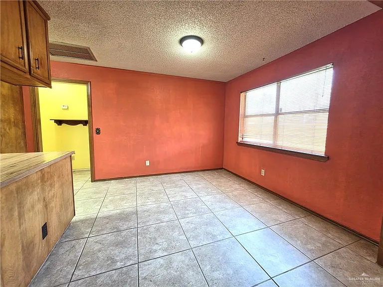 5012 N 3rd St — Photo 3