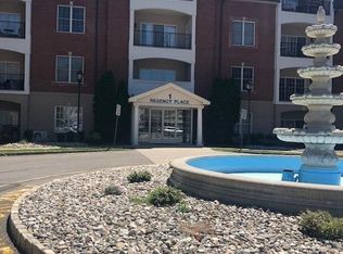 404 Regency Pl, Woodbridge, NJ 07095