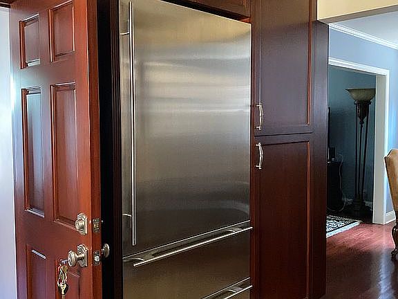 2nd image of 5914 136th St
