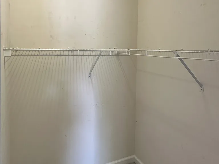 3936 Manor House Dr — Photo 21