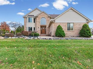 22151 Vinewood Blvd, Taylor, MI 48180