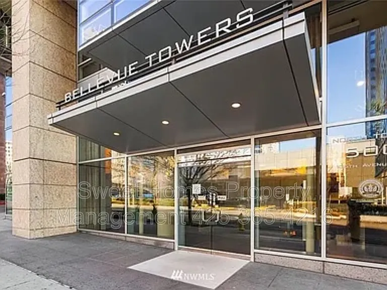 500 106th Ave NE #2207 — Photo 1