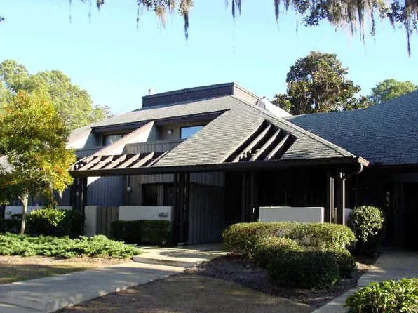 100 Shipyard Dr APT 1203, Hilton Head Island, SC 29928
