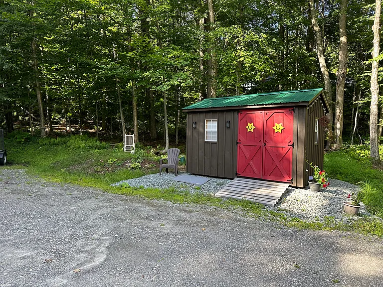 102 Spring Gln #A — Photo 11