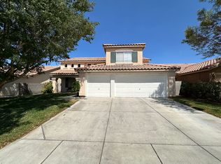 8820 Quintane Ln, Las Vegas, NV 89123