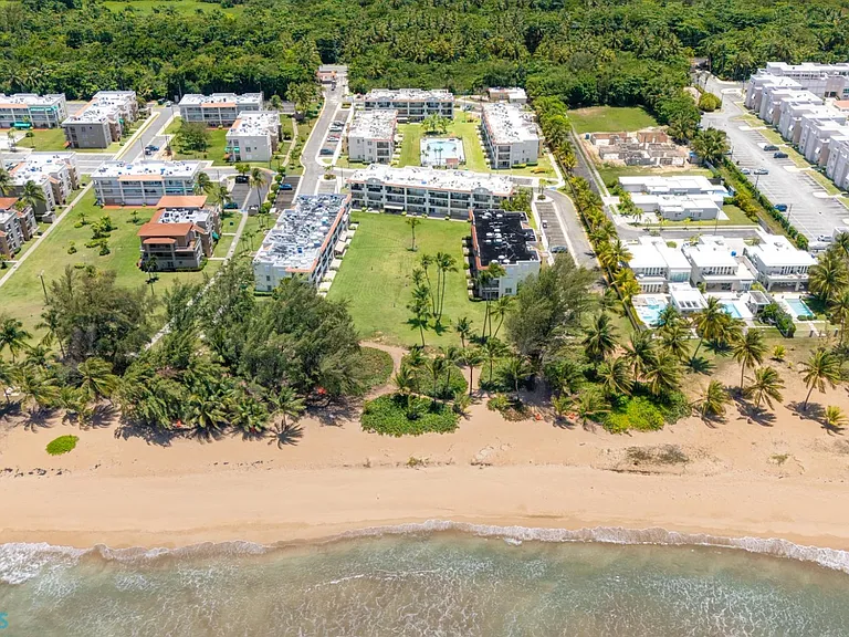 E-7 Continental Beach Resort #E-7 — Photo 4