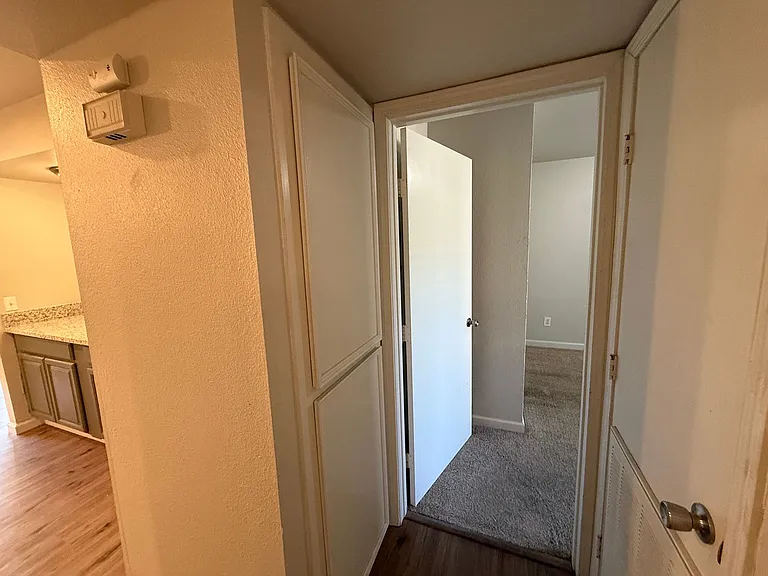 3701 Colonial Dr #201 — Photo 16