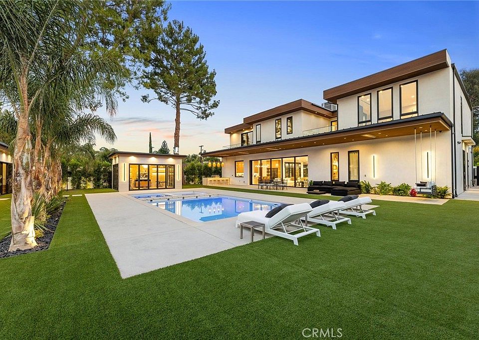 18777 Wells Dr, Tarzana, CA 91356 | Zillow